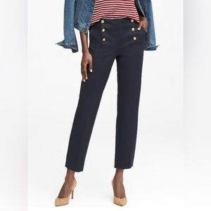 Banana Republic Avery Mid Rise Straight Through Hip and Thigh Ankle Height